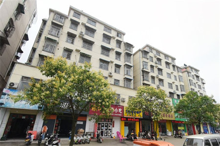 龙源教师公寓3室2厅1卫157㎡